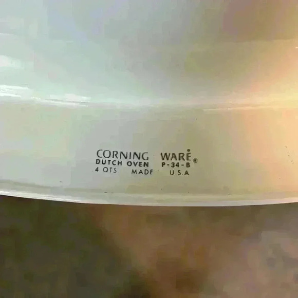 Vintage Corning Ware Blue Cornflower 4qt and 2 1/2qt Dutch ovens with lids - Picture 5 of 7